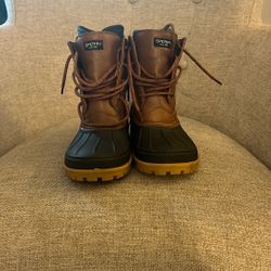 Youth size 2 Snow Boots
