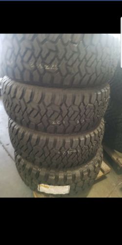 Fury R/T tires on special