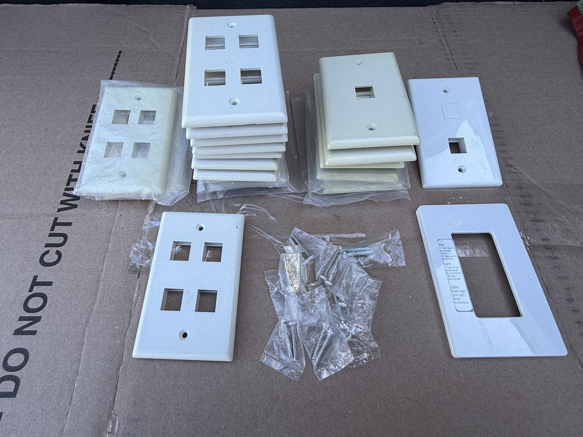 17 Keystone Wall Plates