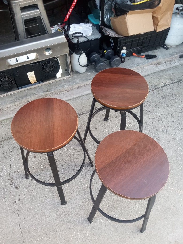 Bar Chairs 