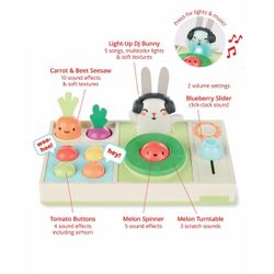 Brand New Skip Hop Baby Musical DJ Set Toy with Lights, Songs, Sound Effects, and Soft Textures, Farmstand Let The Beet Drop DJ Set