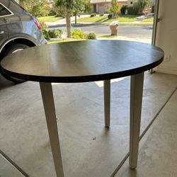 High top Table 