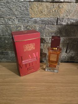 Authentic Lattafa Ana Abiyedh Scarlet – 60ml EDP Perfum