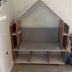Kids Storage Cubby With Cushions