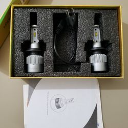 Vehicle Headlight Bulbs H7 (New)