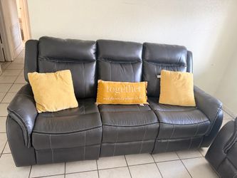 Recliner sofa