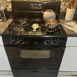 Black Gas Stove