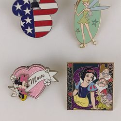 Disney Trading Pin Set of 4 Tinkerbell, Mickey Mouse, Minnie, Snow White Dwarfs