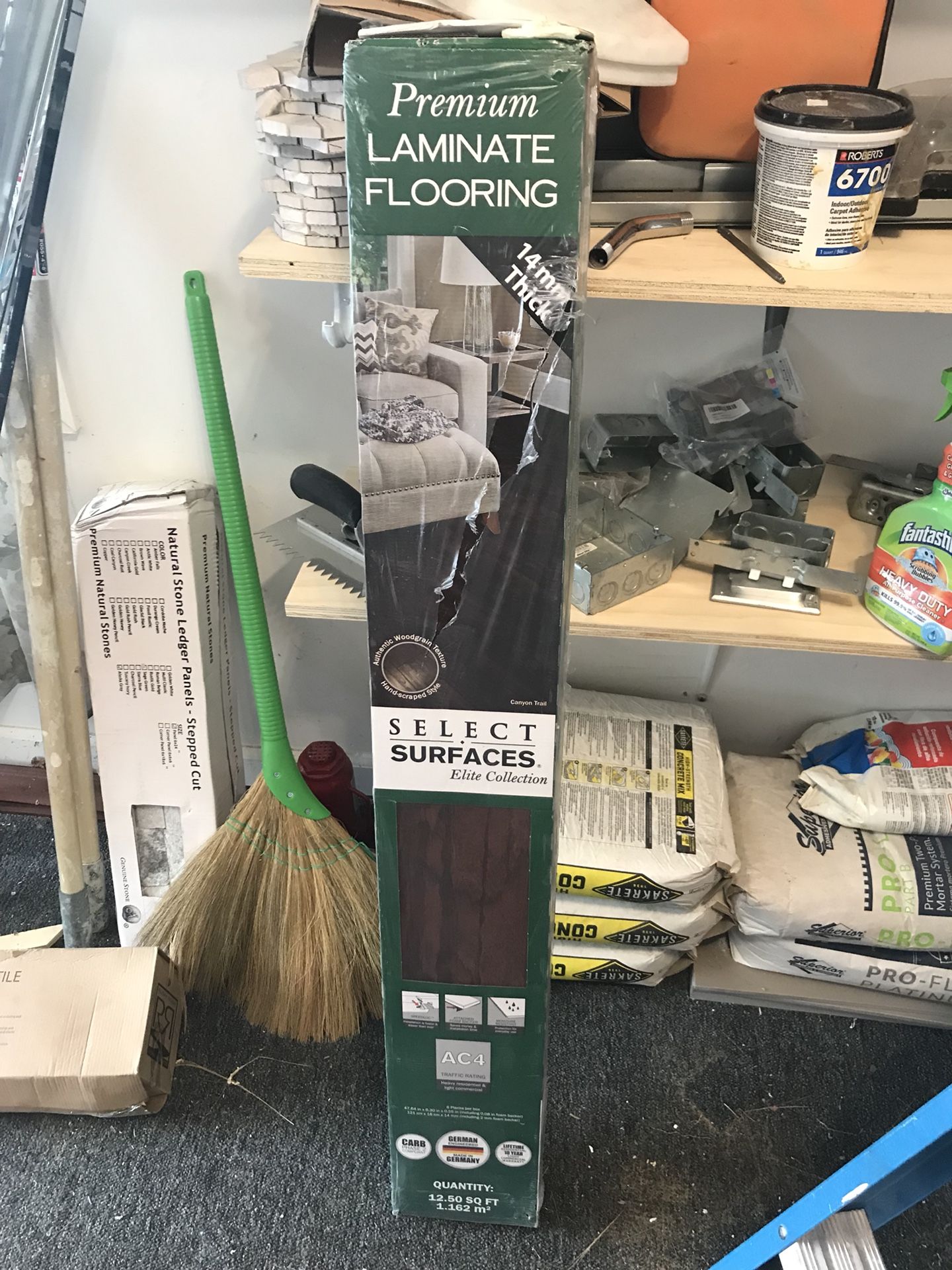 1 box of select surface canyon trail laminate flooring
