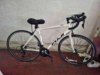 Bike for sale worth 3500 super light easy to carry