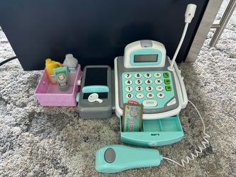Toy cash register and accessories
