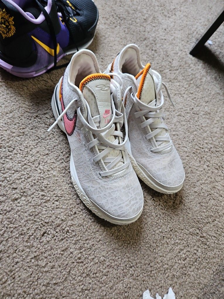 Nike Shoes