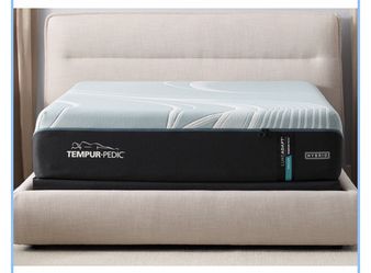 King Tempurpedic Luxe Adapt Medium Hybrid Mattress 