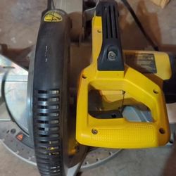 10in DeWalt DW703 Miter Saw