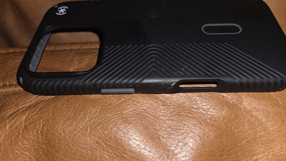 IPhone 16 Pro Case By Speck