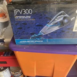 JBV 300 Pool/Spa Vacuum Cordless And Hoseless