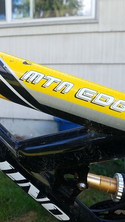 Mtn edge bike
