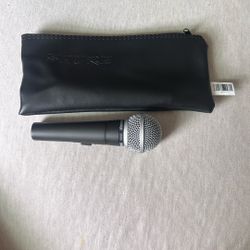 Shure SM58
