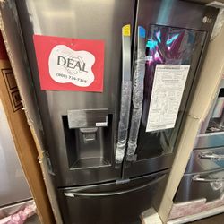 REFRIGERATOR 