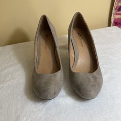  CL by Laundry Suede Heels
