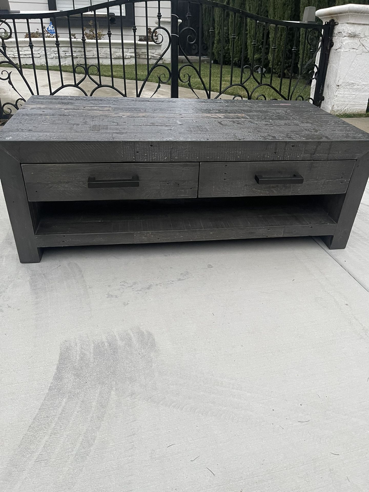 Free Coffee Table
