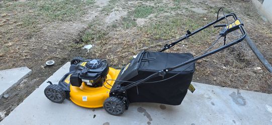 Lawn mower (Dewalt)