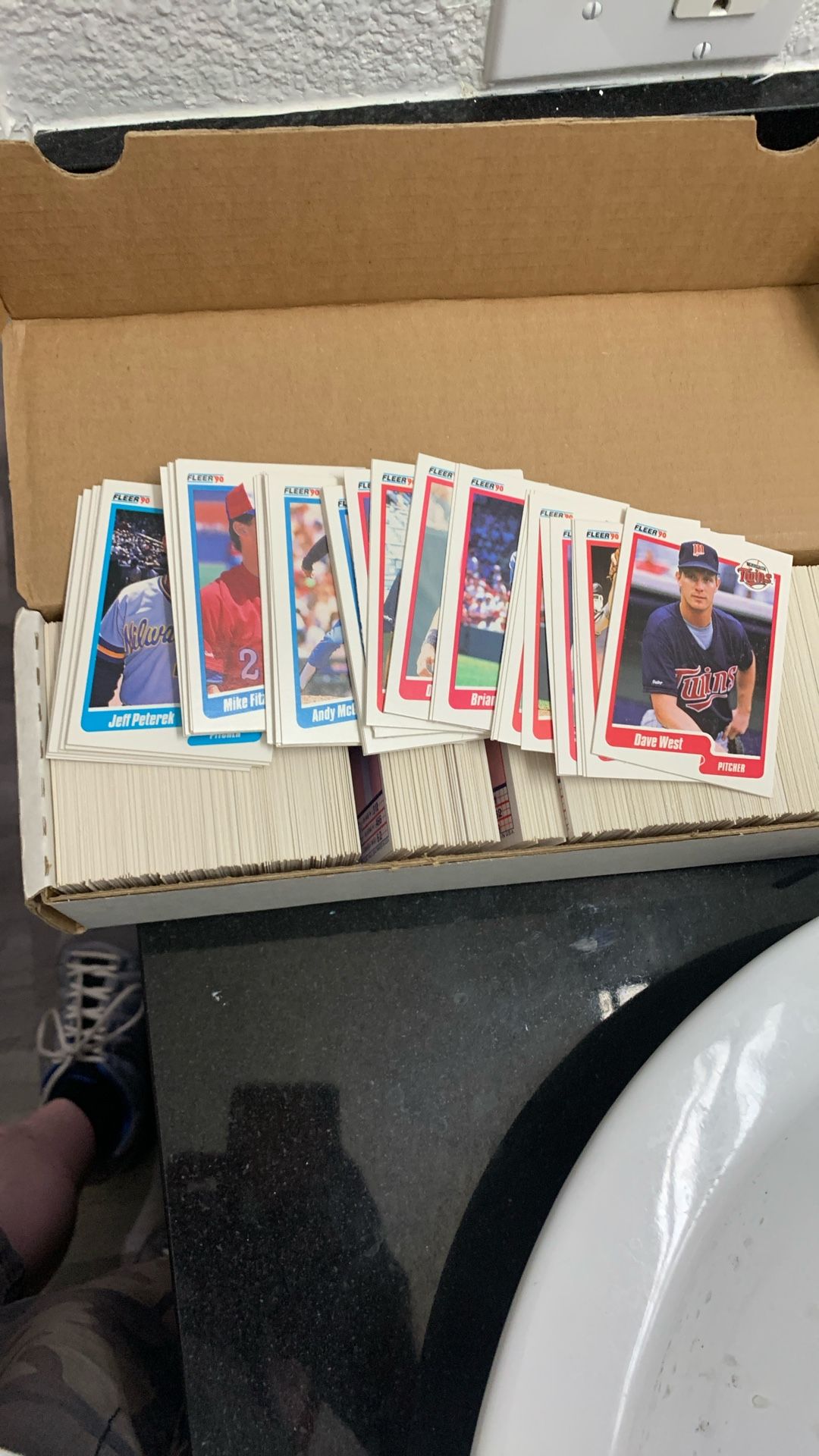 Complete 1990 fleer baseball cards, mint condition