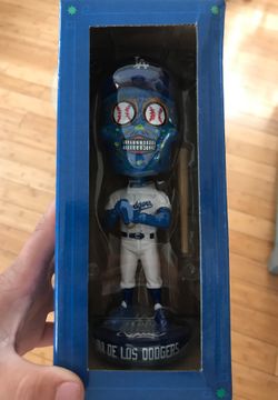 Dia de Los Dodgers bobblehead
