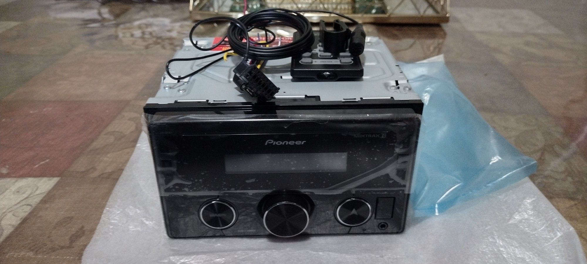 Pioneer Stereo Bluetooth