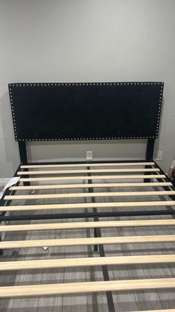 Black queen bed