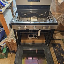 Brand New Gas Stove/oven 30"