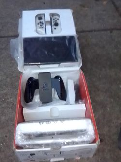 UNTOUCHED IN THE BOX AND COMPLETE with ALL extras !! Must buy price, serious inquiries ONLY!!!