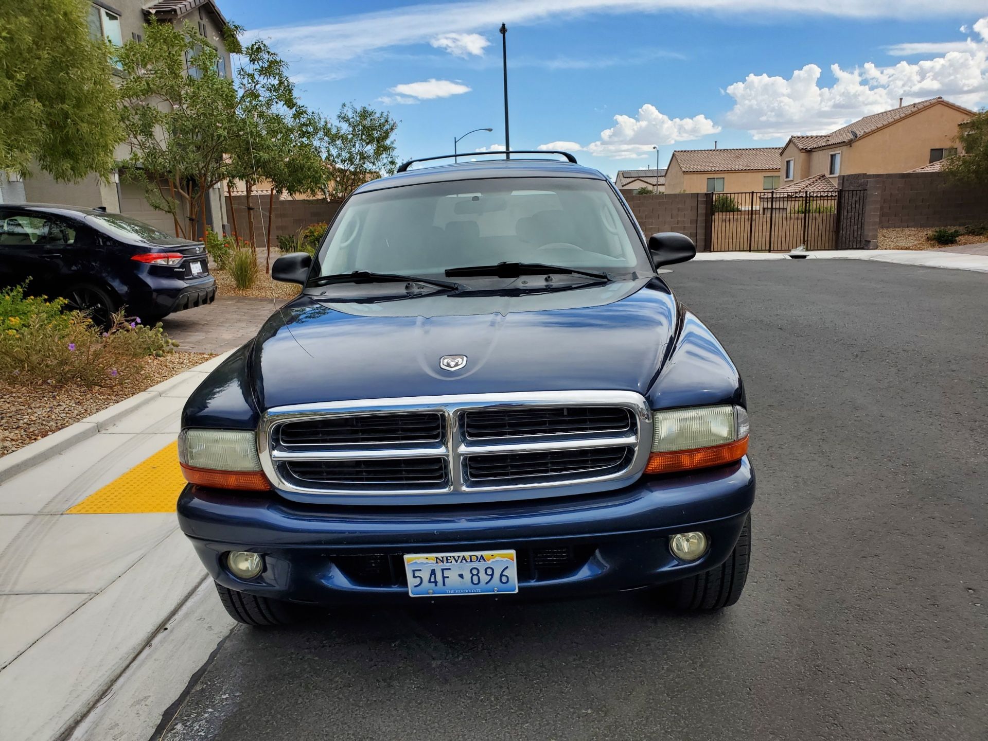 2002 Dodge Durango for Sale in Henderson, NV - OfferUp