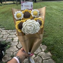 One Rose,three Sunflowers, And Two Daisy’s Bouquet 💐 