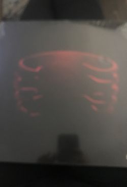 Tool under tow vinyl