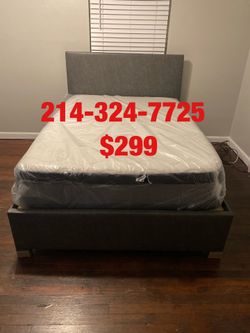 Full size bed with mattress