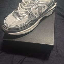Chanel runners men’s Sz 44