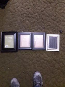 4 picture frames 5 x 7