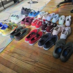 16 Sneakers Bulk Sale US Sizes 9-10 (Nike, Vans, New Balance)