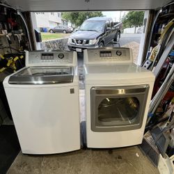 LG Smart Washer & Electric Dryer Set