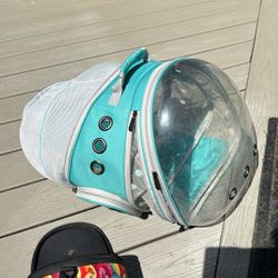Pet Backpack Expandable Compartment  30.00