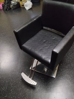Hydraulic Salon Chair
