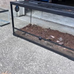 Fish Tank /  Reptile Habitat 