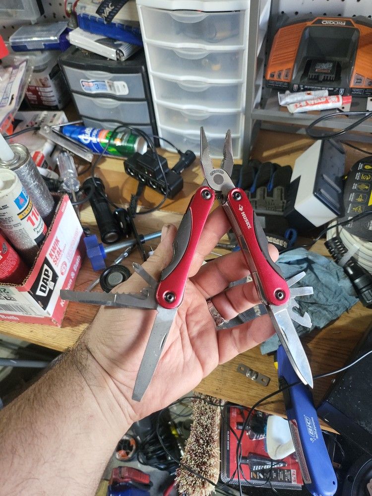 husky multi tool