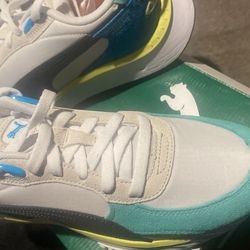 Pumas. Wild Rider