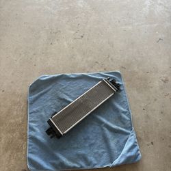 2022 INFINITI Q50 STOCK HEAT EXCHANGER AND STOCK CHROME GRILL