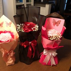 Flores Eternas $12 Each 