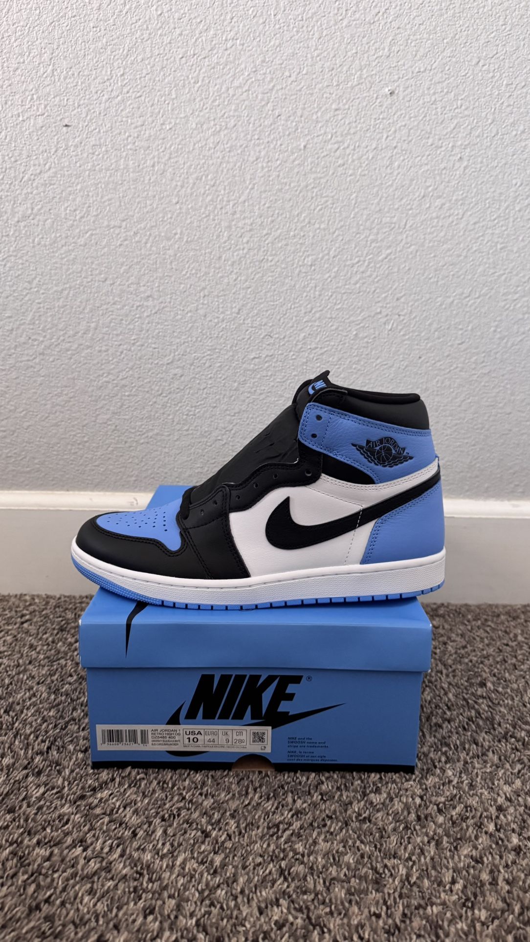 Jordan 1 High OG UNC Toe