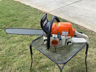Stihl MS 251 Chainsaw (18 “ Bar AndChain)
