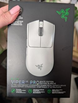 Razer Viper 3 Pro - Price Is Firm 92883 Zip Code